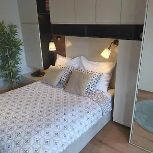 Siedmiogrodzka - Most Handy Location, Aircon & Garage Free Warsaw