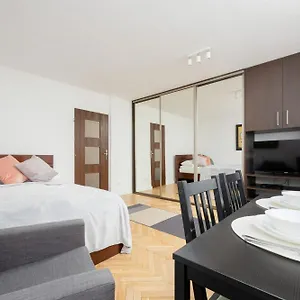 Studio Downtown By Renters Варшава